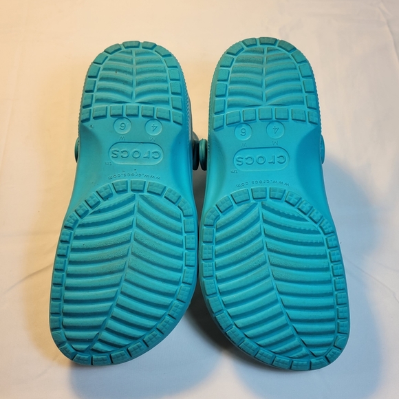 Crocs Shoes Unisex Mens 4 Womens 6 Classic Translucent Clog Digital Aqua - Picture 8 of 10